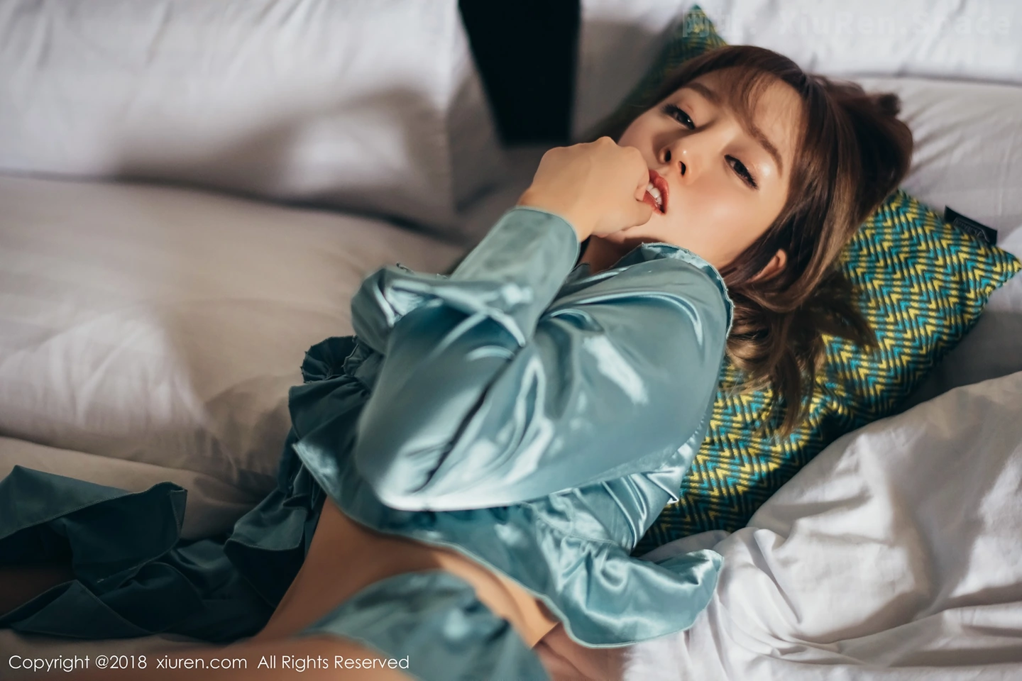 图片[3]-[XiuRen秀人网]VOL.1139 嫩模王雨纯居家床上大尺度全裸露豪乳+浴缸里湿身诱惑写真48P-秀人网官方网站